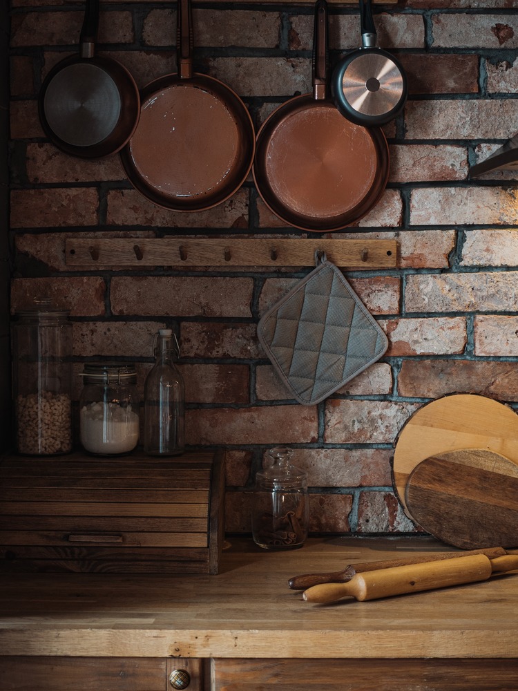 beautiful-kitchen-with-red-brick-wall-and-a-lot-of-2024-12-04-21-34-47-utc (1)